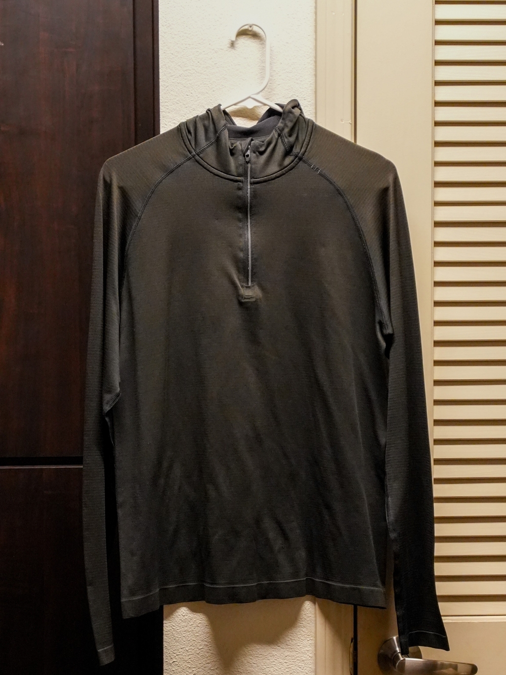 lululemon athletica Men’s Long Sleeve Half-Zip Hoodie - Dark Olive